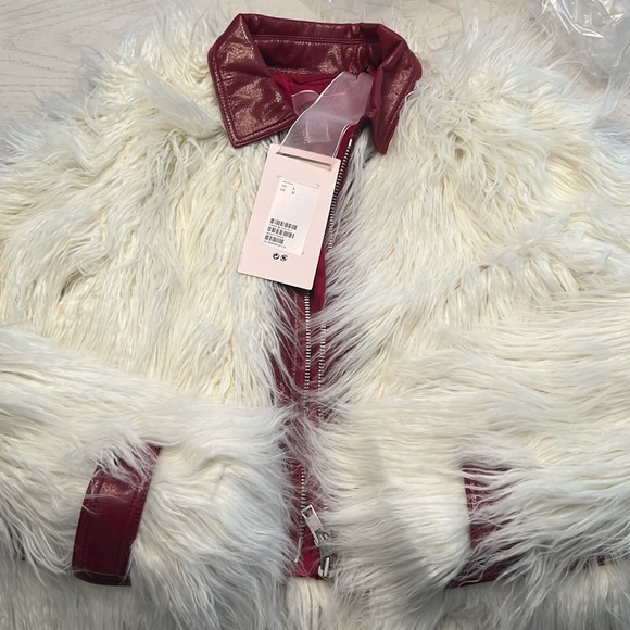 Giambattista Valli faux fur - Picture 4 of 5